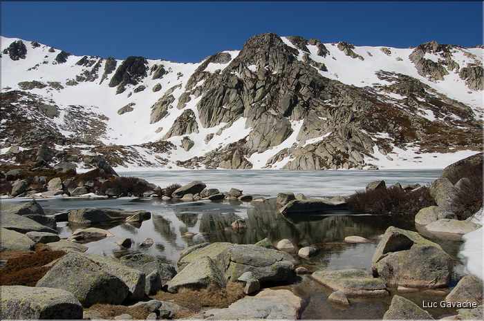 Lac Bastani au printemps, 2089 m.d'altitude (4)