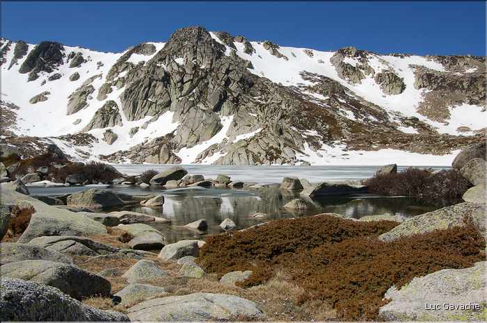 Lac Bastani au printemps, 2089 m.d'altitude (5)