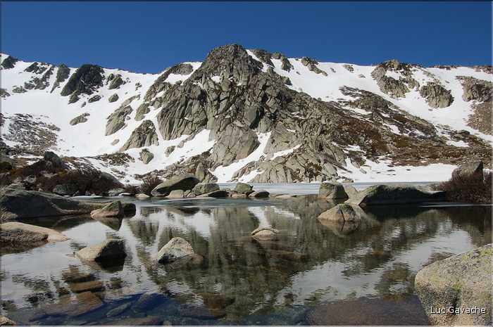 Lac Bastani au printemps, 2089 m.d'altitude (6)