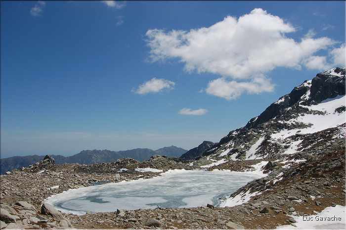 Lac Bastani au printemps, 2089 m.d'altitude (24)