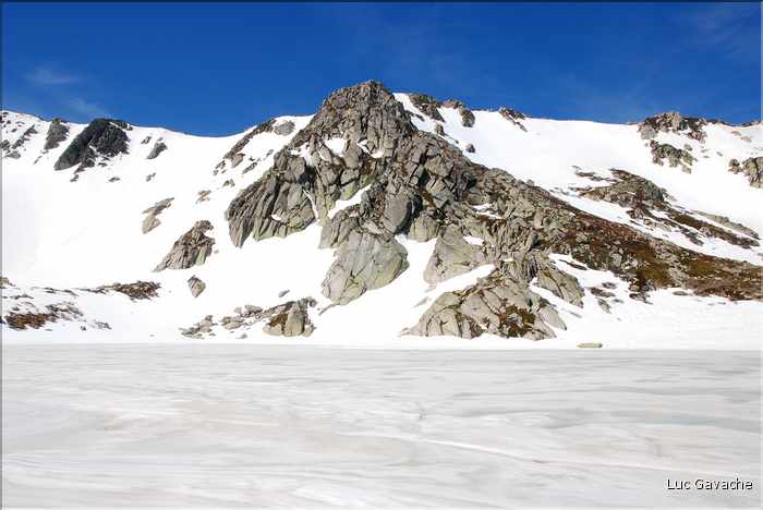 Lac Bastani au printemps, 2089 m.d'altitude (27)