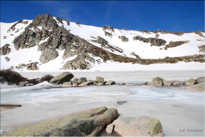 Lac Bastani au printemps, 2089 m.d'altitude (30)
