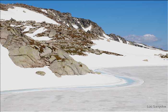 Lac Bastani au printemps, 2089 m.d'altitude (33)
