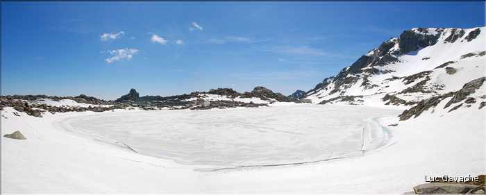 Lac Bastani au printemps, 2089 m.d'altitude (51)