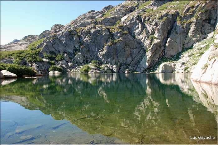 Lac Niellucci en été, 1919 m.d'altitude (2)