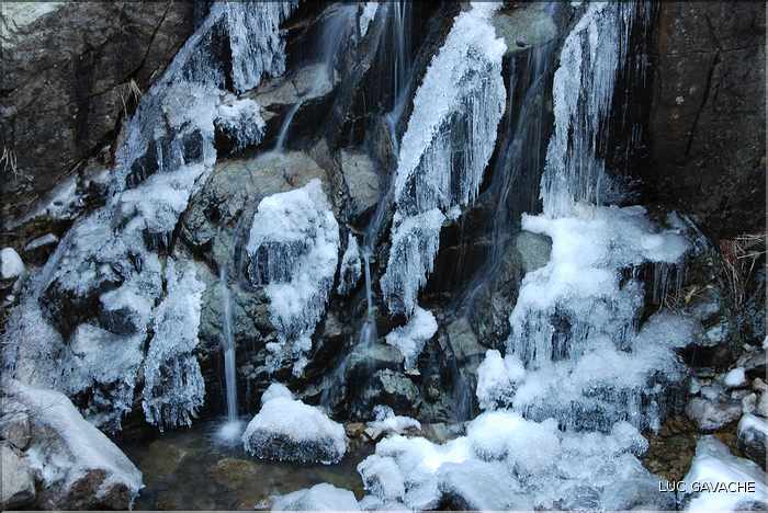 Sur l'itinéraire d'access au lac de Ninu, près des bergeries de Colga, tout est parfois gelé lors des hivers rigoureux (24)