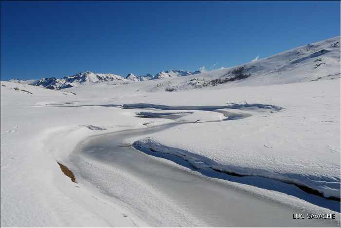 Lac de Ninu à la sortie de l'hiver, 1743 m.d'altitude (20)