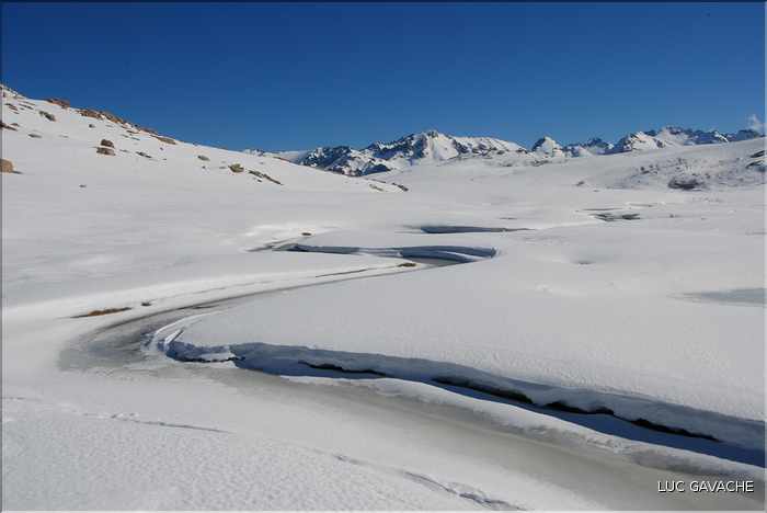 Lac de Ninu à la sortie de l'hiver, 1743 m.d'altitude (22)