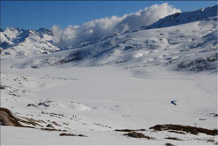 Lac de Ninu à la sortie de l'hiver, 1743 m.d'altitude (33)