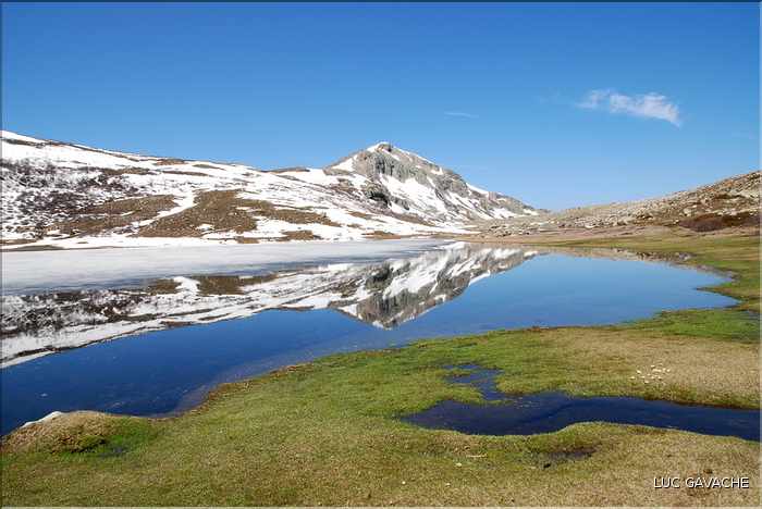 Lac de Ninu à la fin du printemps, 1743 m.d'altitude (25)