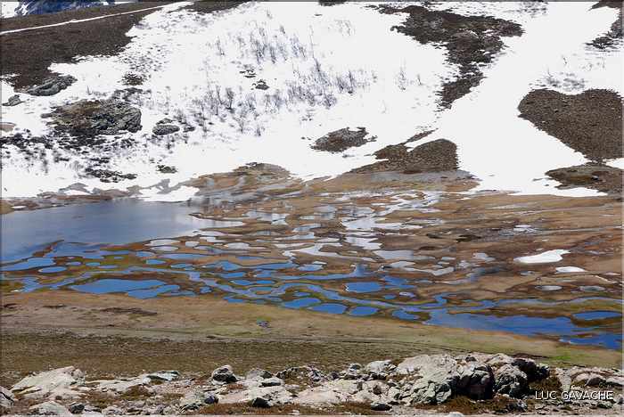 Lac de Ninu à la fin du printemps, 1743 m.d'altitude (37)