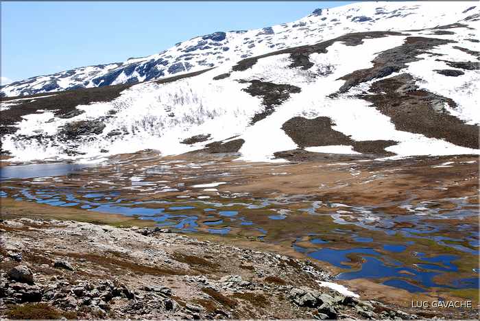 Lac de Ninu à la fin du printemps, 1743 m.d'altitude (40)