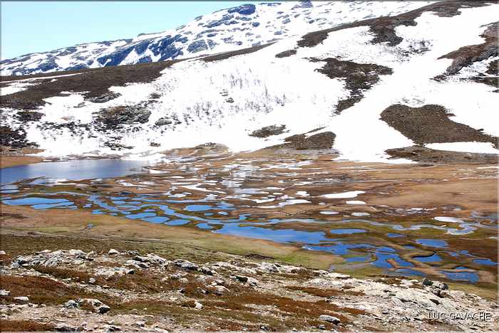 Lac de Ninu à la fin du printemps, 1743 m.d'altitude (41)