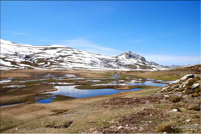 Lac de Ninu à la fin du printemps, 1743 m.d'altitude (72)