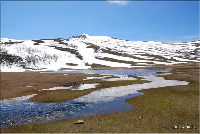 Lac de Ninu à la fin du printemps, 1743 m.d'altitude (77)