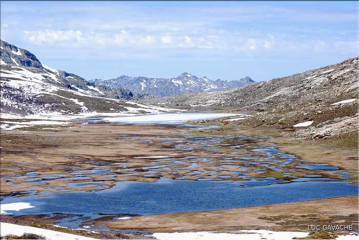 Lac de Ninu à la fin du printemps, 1743 m.d'altitude (79)