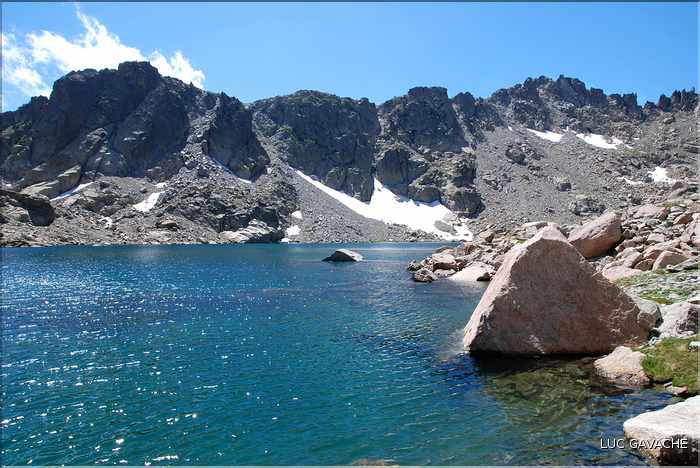 Le Lac Bellebone est le plus grand lac de montagne de Corse (9)