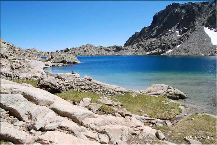 Le Lac Bellebone est le plus grand lac de montagne de Corse (16)