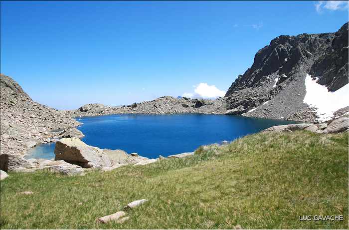Le Lac Bellebone est le plus grand lac de montagne de Corse (21)