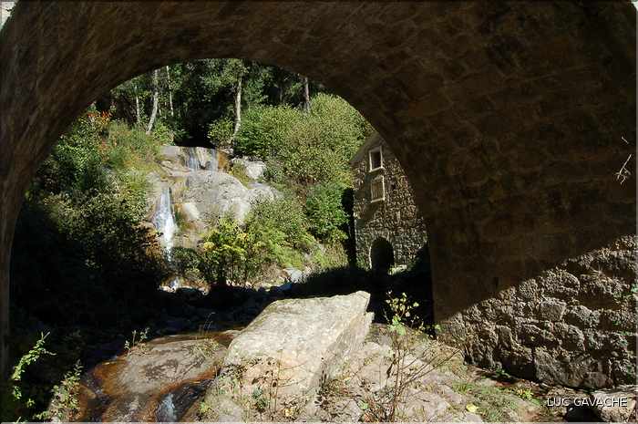 Moulin de Rezza magnifiquement restauré (3)