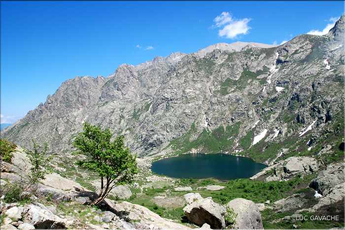 Lac de Melo au printemps