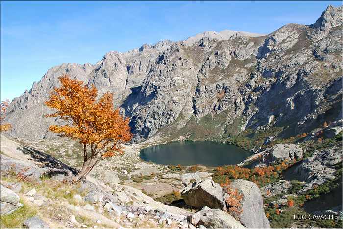 Lac de Melo en automne