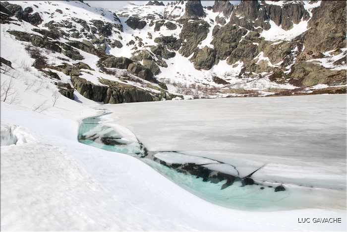 Lac de Melo au début du printemps, 1711 m.d'altitude (24)