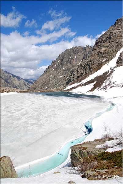 Lac de Melo au début du printemps, 1711 m.d'altitude (36)
