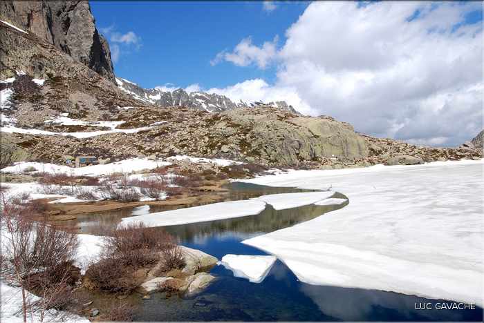 Lac de Melo au début du printemps, 1711 m.d'altitude (42)
