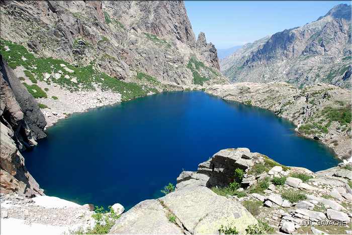 Lac de Capitello au début de l'été, 1930 m.d'altitude (4)