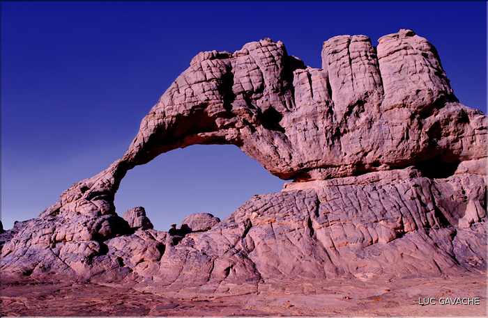 Le Tassili du hoggar au Sud-Est de Tamanrasset (1)