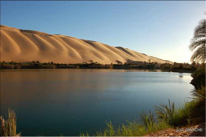 L'erg d'Ubari, prés de la ville de Sebha, abrite un des joyaux du Sahara, le lac Gabraoun (4)