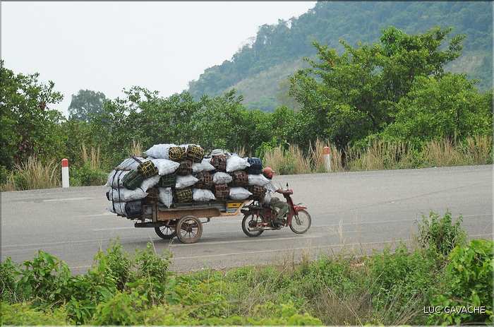 Moyens de transports au Cambodge. (3)
