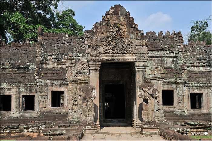 Le temple de Preah Khan fut réalisé par Jayavarman VII à la fin du XI ème siècle. (2)