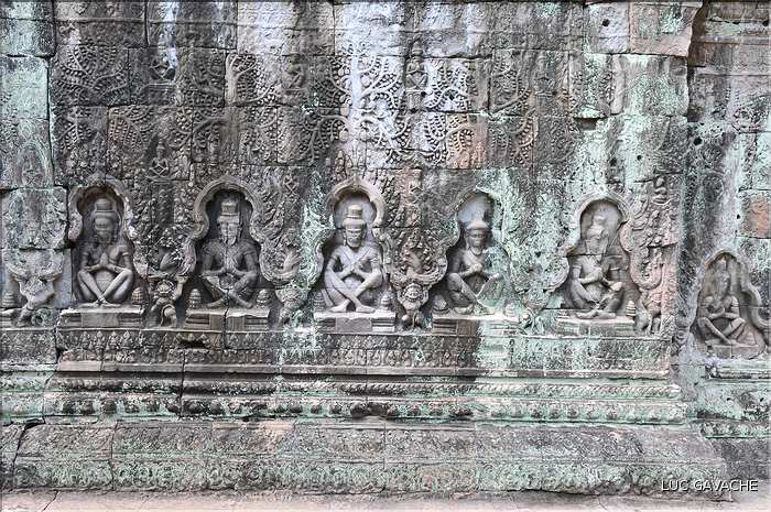 Le temple de Preah Khan fut réalisé par Jayavarman VII à la fin du XI ème siècle. (8)