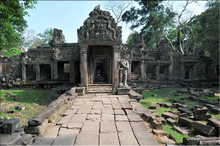 Le temple de Preah Khan fut réalisé par Jayavarman VII à la fin du XI ème siècle. (23)
