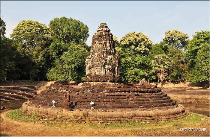 Le temple de Neak Pean à également été réalisé par Jayavarman VII. (5)