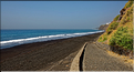 Principale ville de Fogo, Sao Filipe se trouve sur la côte ouest de l'île. Ici plage de Bila. (1)