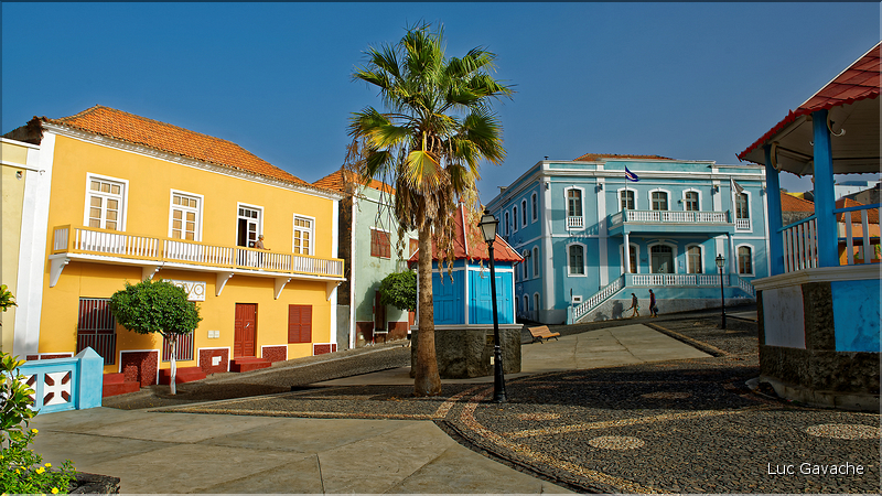 Dans les rues de Sao Filipe, la troisième ville du Cap-Vert. (7)