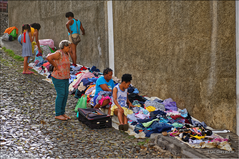 Dans les rues de Sao Filipe, la troisième ville du Cap-Vert. (34)