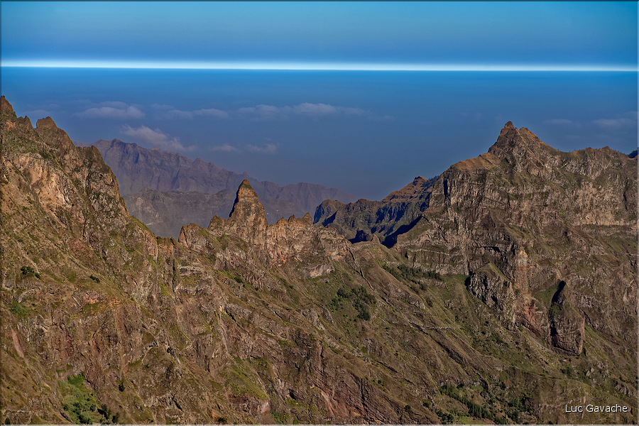 La vallée de Paul depuis le Pico da Cruz sur la route de l'Estrada da Corda. (4)