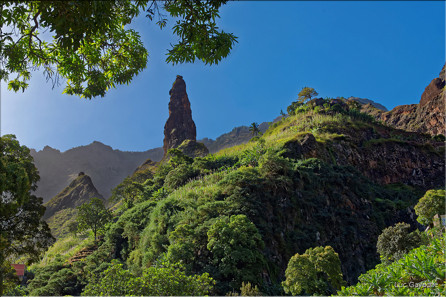 Vallée de Torre dans l'est de Santo Anto. (9)