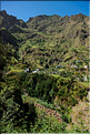 La vallée de Paul est une altérnance de cultures et de maisons traditionnels. (5)