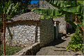 La vallée de Paul est une altérnance de cultures et de maisons traditionnels. (12)