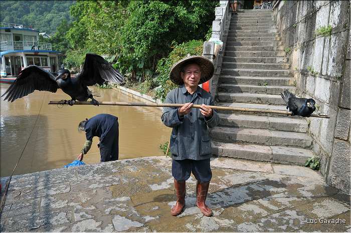 La petite ville de Yangshuo sur les rives de la rivière Lijiang. (13)