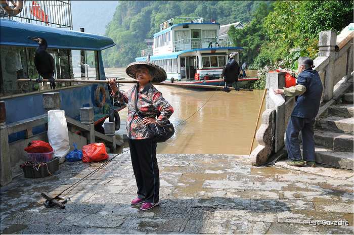 La petite ville de Yangshuo sur les rives de la rivière Lijiang. (14)