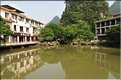 La petite ville de Yangshuo sur les rives de la rivière Lijiang. (17)
