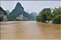 La petite ville de Yangshuo sur les rives de la rivière Lijiang. (35)