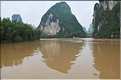 La petite ville de Yangshuo sur les rives de la rivière Lijiang. (46)