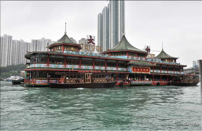 L'ancien port de Aberdeen abrite encore une petite flotte de pêche. Hong Kong. (2)